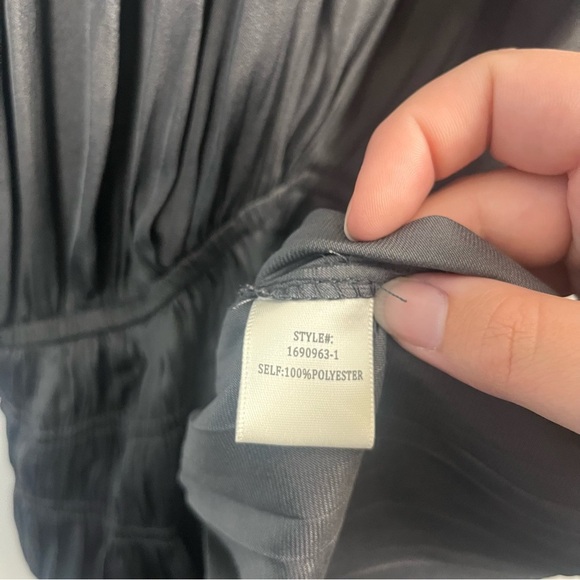 Current Air Dress Gray Cecile Smocked Mini V Neck Fit Flare Pleated size large - Picture 10 of 10